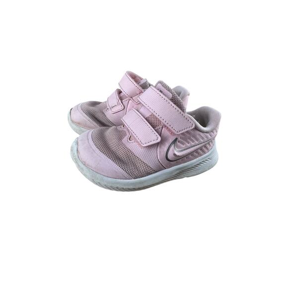 Nike Little Kids Toddler Girls Pink White Star Runner 2 Sneaker Size 6C - Picture 1 of 5